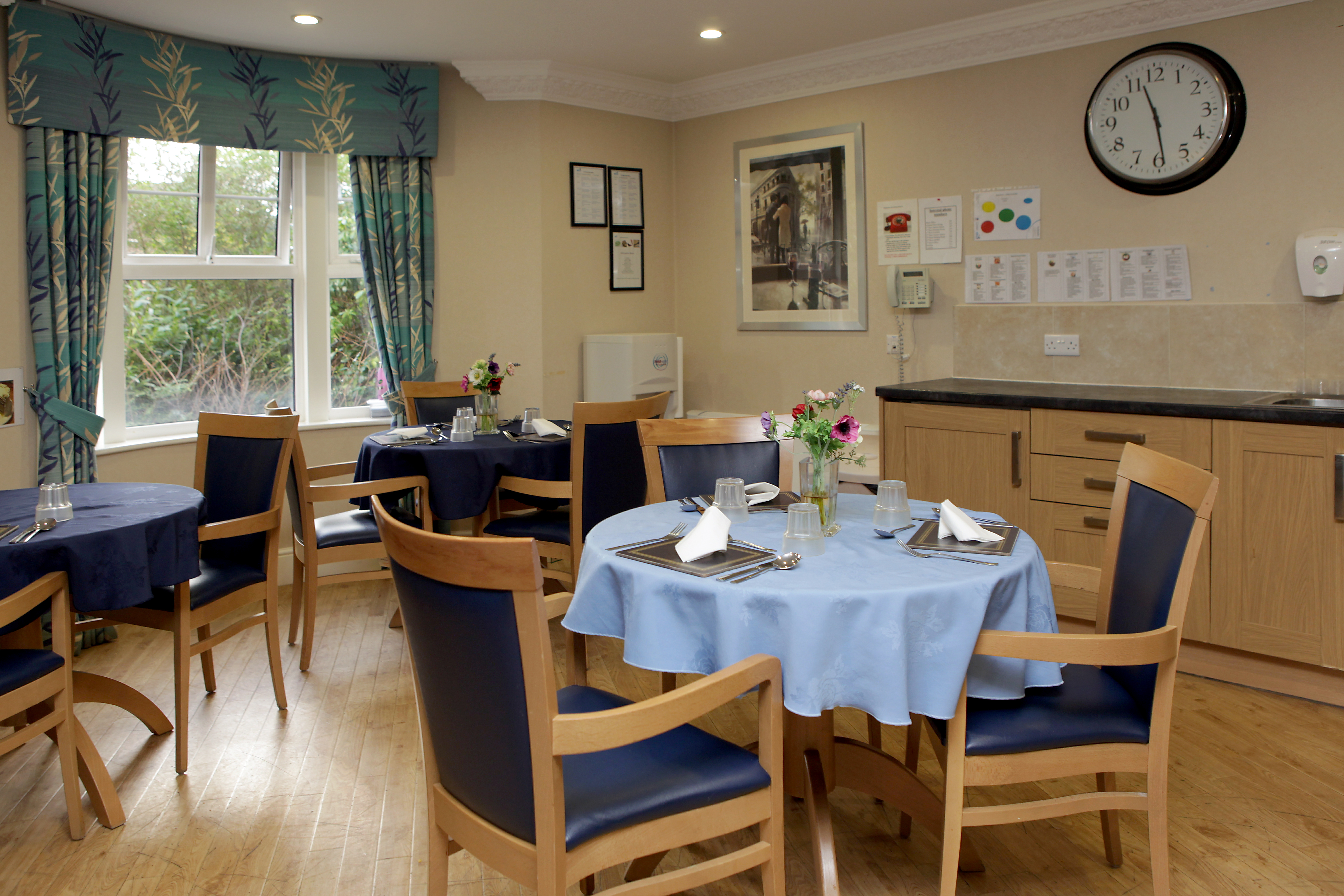 The Belvedere Care Home Stockport Cheshire Dining Room Front Entrance Lounge Reception Care Home Picture